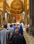 Tunis-Kathedrale-Innenansicht-118x157